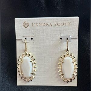 Kendra Scott Dani Drop Earrings